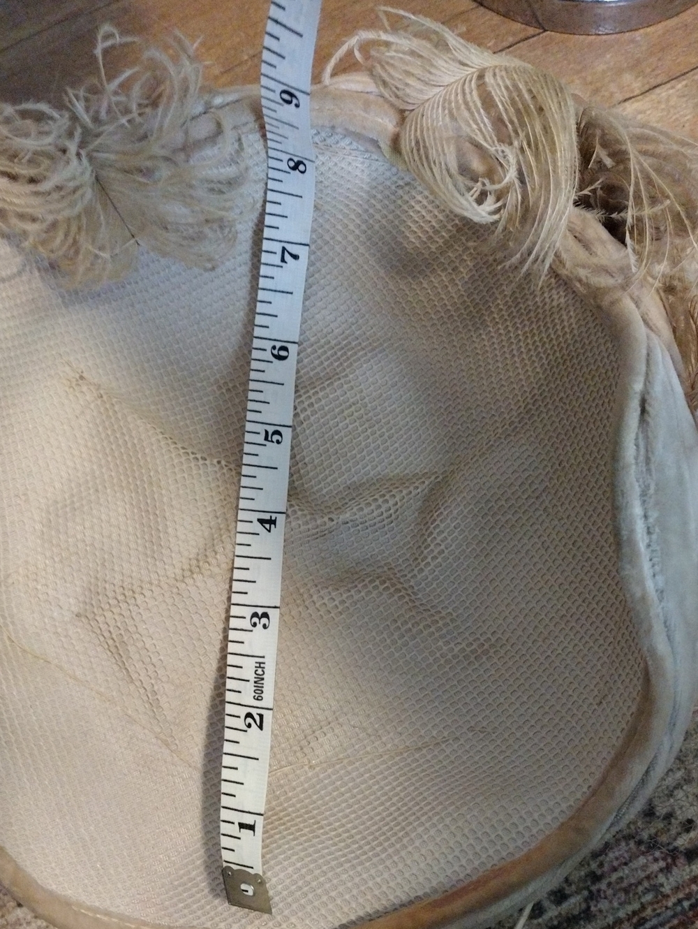 Feather Trimmed Beige Cocktail Hat - Picture 4 of 8